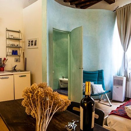 Apartmán Studio In Tornabuoni Within A Renaissance Building Florencie Exteriér fotografie