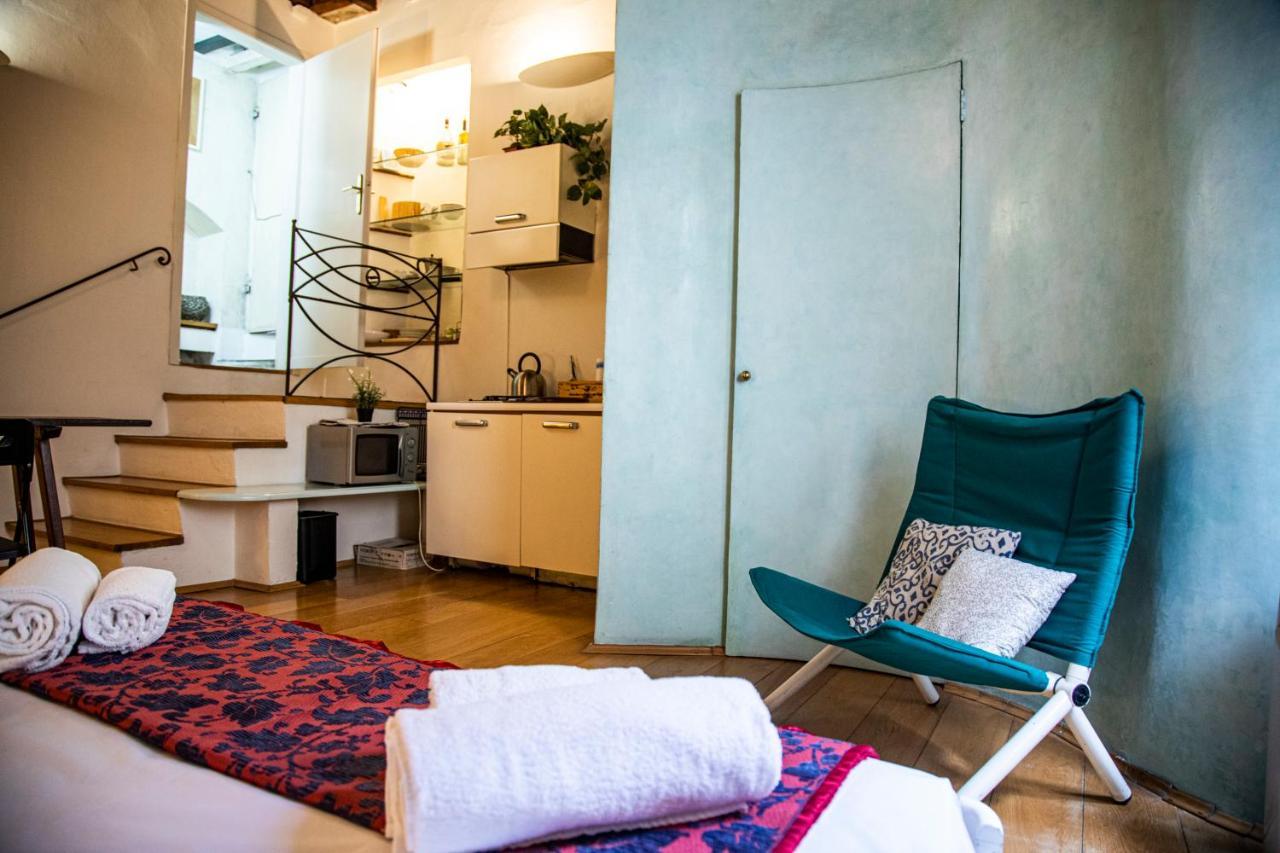 Apartmán Studio In Tornabuoni Within A Renaissance Building Florencie Exteriér fotografie