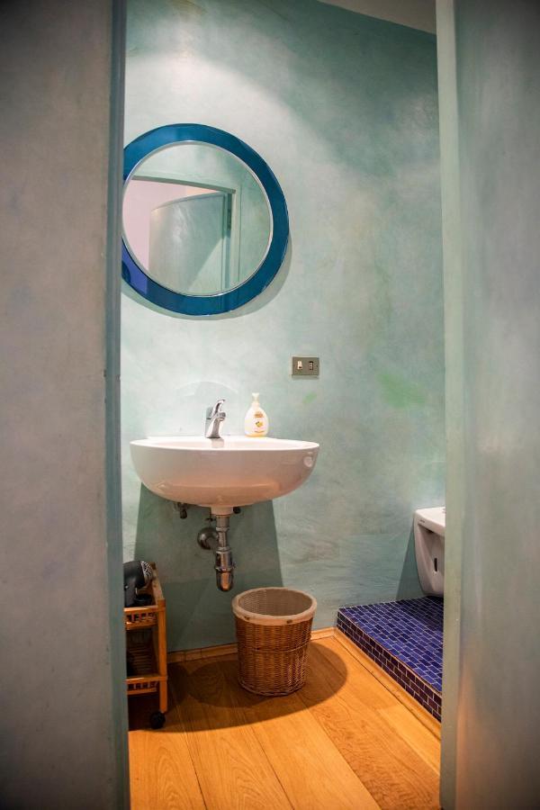 Apartmán Studio In Tornabuoni Within A Renaissance Building Florencie Exteriér fotografie